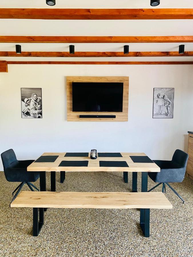 Apartman Dvorce Stráž nad Nežárkou المظهر الخارجي الصورة
